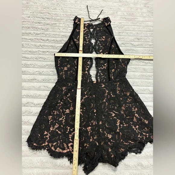 Tobi Black Lace Halter Romper - Picture 2 of 8